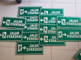 signage manado