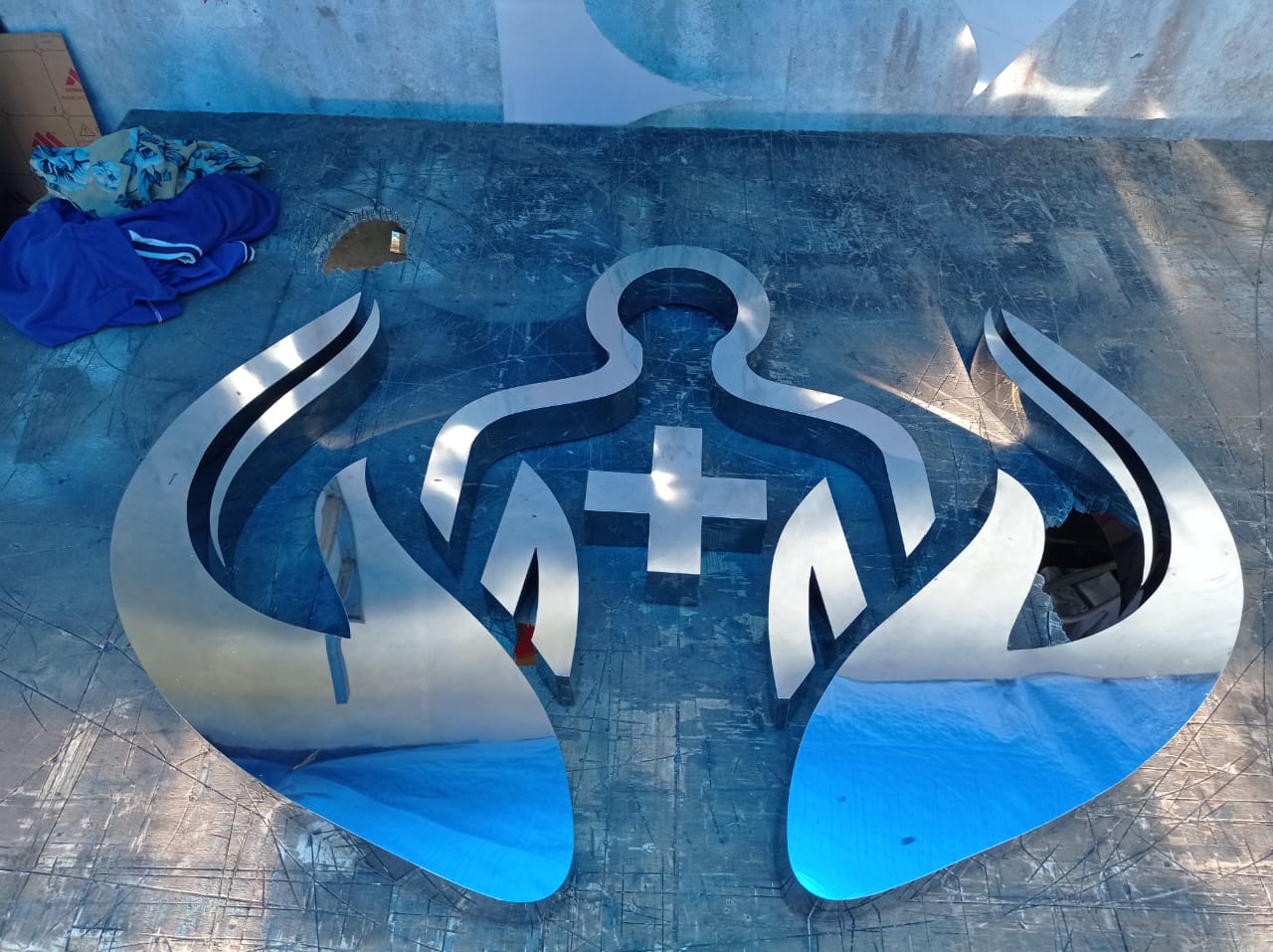 Huruf Logo stainless